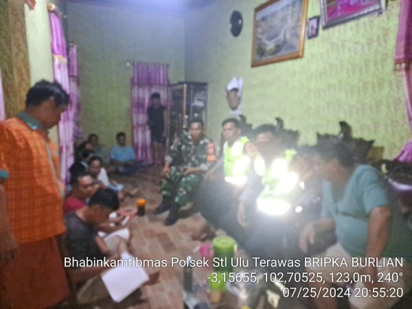 Dihuni Tiga Kepala Keluarga, Perumahan Guru SD Batu Gane Ludes Terbakar, Polres Musi Rawas Sigap Lakukan Cek TKP