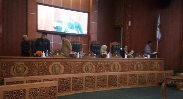 Ketua DPRD Kota Depok Ir. H. MT Yusuf Saputra Pimpin Rapat Paripurna DPRD Kota Depok