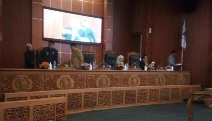Ketua DPRD Kota Depok Ir. H. MT Yusuf Saputra Pimpin Rapat Paripurna DPRD Kota Depok