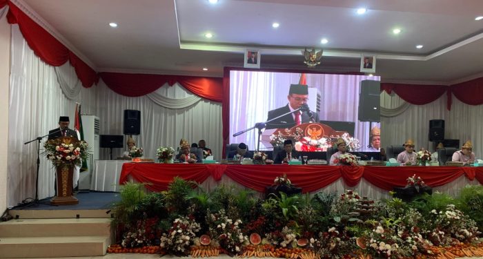 Kakan Kemenag Muratara Pimpin Do’a Pada Acara Rapat Paripurna DPRD Musi Rawas Utara