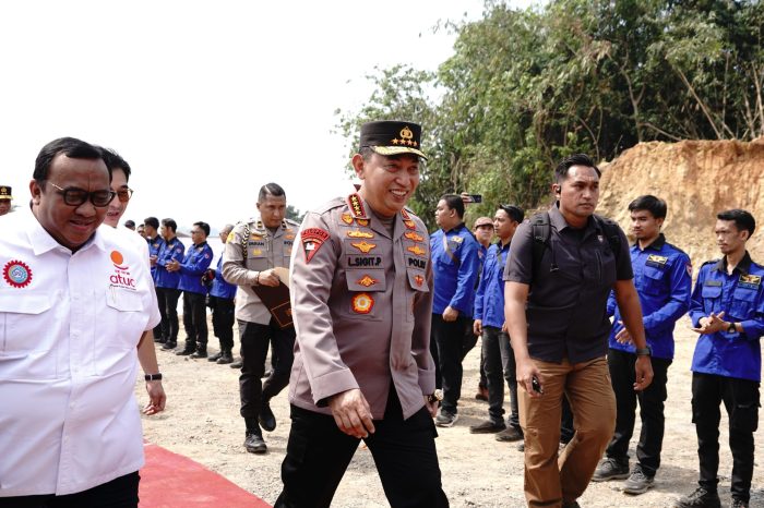 Peletakan Batu Pertama Pembangunan Gedung Pusdiklat SPSI di Kawasan Jatiluhur Kab. Purwakarta