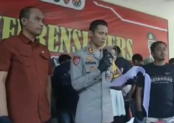 Satreskrim Polres Tuban Polda Jatim Tangkap 12 Anggota LSM Atas Dugaan Memeras Pengusaha Tambang