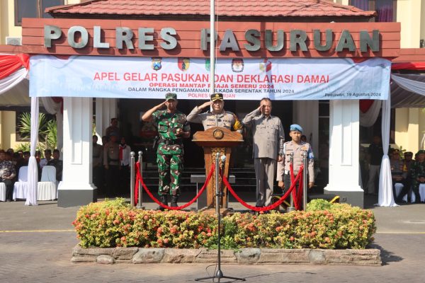 Pastikan Pilkada Kondusif, Polres Pasuruan Apel Gelar Pasukan Dan Deklarasi Damai