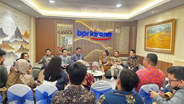 Inovasi Digital Iringi Perjalanan Sukses BPR Kirana Indonesia, dari Kediri Kini Hadir di Surabaya