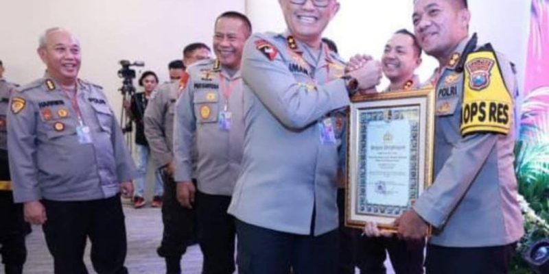 Kapolres Nganjuk Terima Piagam Penghargaan IKPA Terbaik di Lingkup Polri Tahun 2023 Dari Kapolri