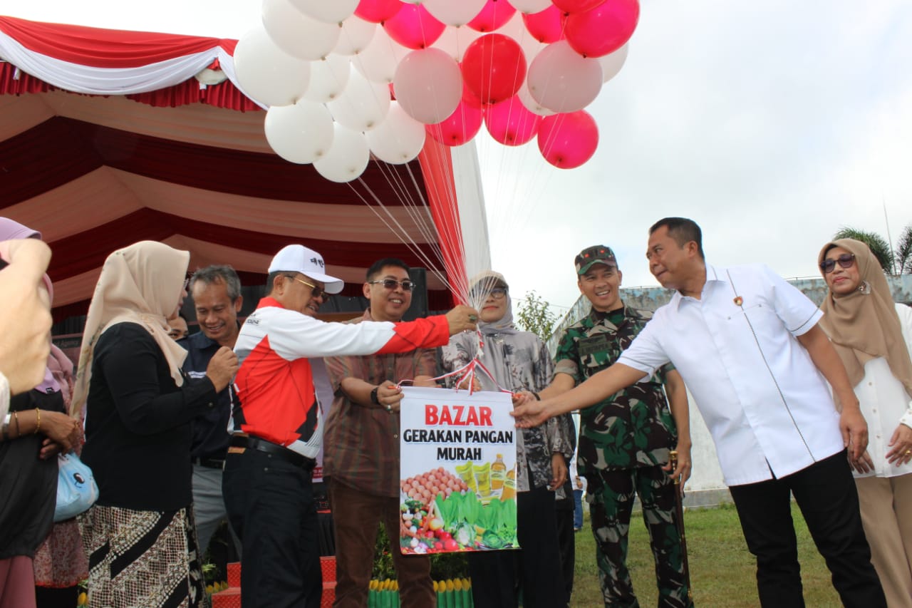 Dandim 1016/Plk Hadiri Bazar Gerakan Pangan Murah