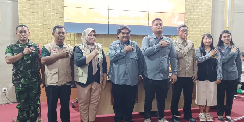 Jelang Pilkada Serentak, Babinsa Koramil 1016 – 01/Phd Hadiri Rapat Pleno Terbuka