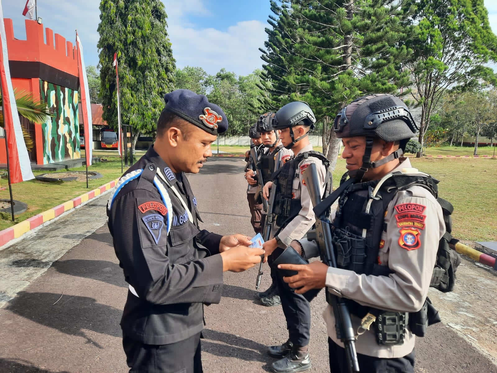 Provos Batalyon B Pelopor Brimob Kalteng Gelar Pemeriksaan Personel