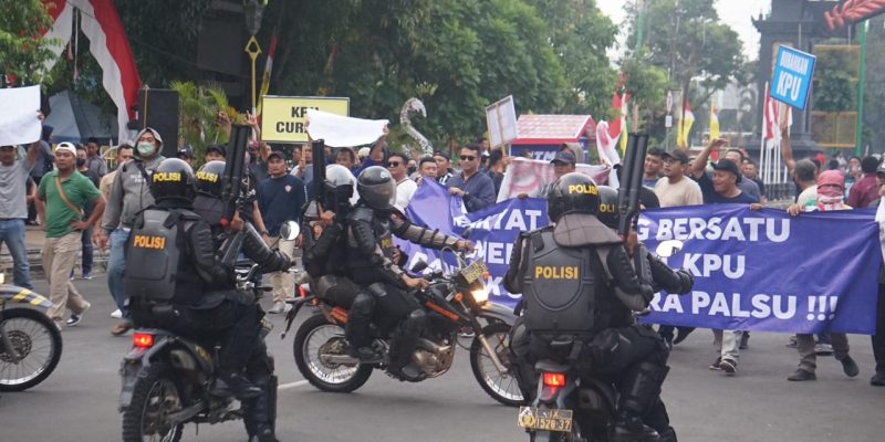 Polres Batang Gelar Sispamkota Jelang Pesta Demokrasi 2024