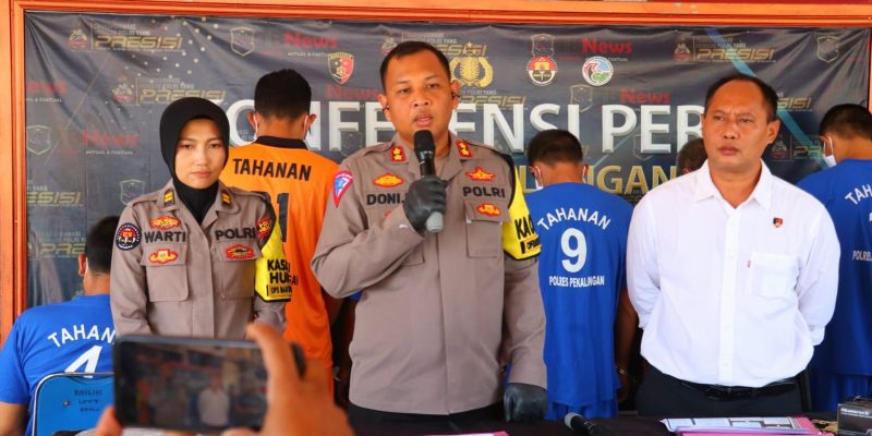Polres Pekalongan Gelar Konferensi Pers Ungkap Kasus Kejadian Viral Pengeroyokan di Kesesi