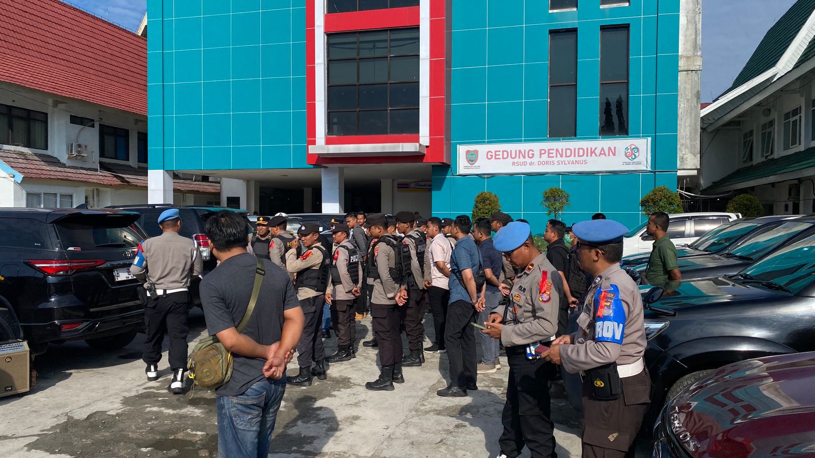 Dukung Tahapan Pilkada, Polresta Palangka Raya Gelar Apel Kesiapan Pengamanan di RSUD Doris Sylvanus