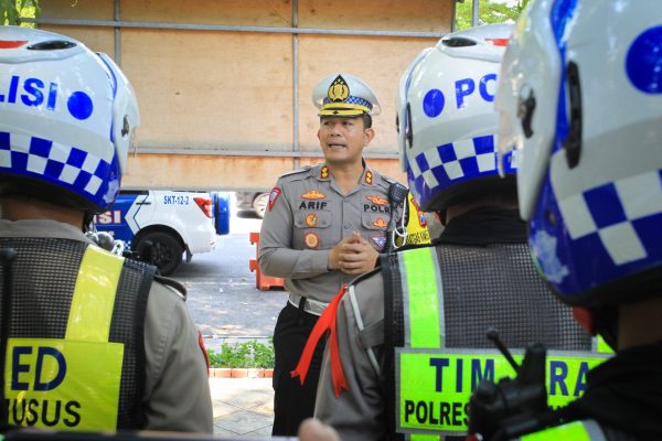 Penutupan Sebagian Jalan Raya Darmo untuk Persiapan Hari Juang Polri