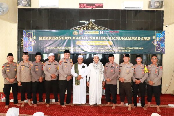 Kapolres Pelabuhan Tanjung Perak Serukan Penguatan Iman dalam Peringatan Maulid Nabi Muhammad SAW