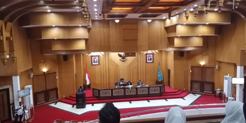 Rapat Paripurna DPRD Kota Surabaya Usul Nama, Susunan Keanggotaan Fraksi-fraksi