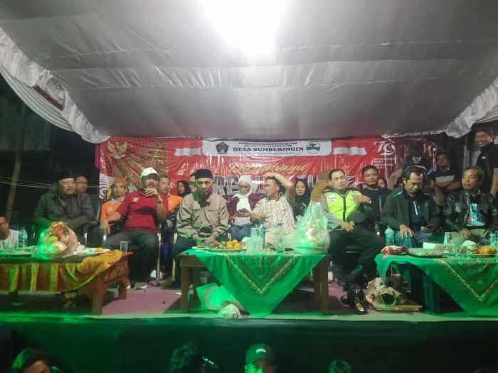 Warga Desa Sumberingin Antusias Ikuti Karnaval Semarakkan HUT RI Ke 79