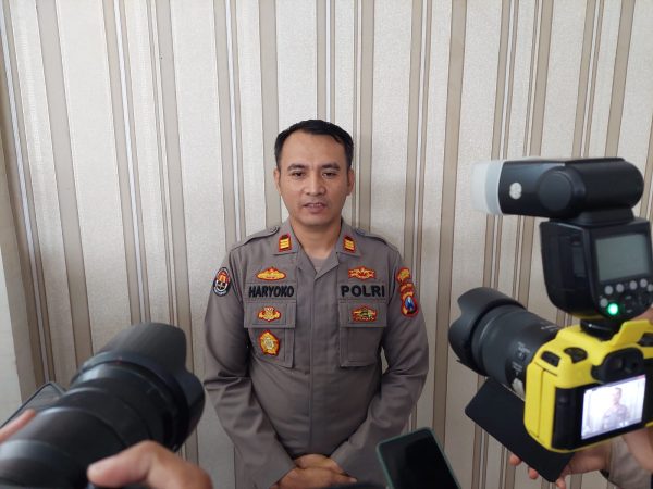 Pesta Narkoba di Kunti Surabaya Digerebek: Bandar Sabu dan 7 Pemakai Dibekuk