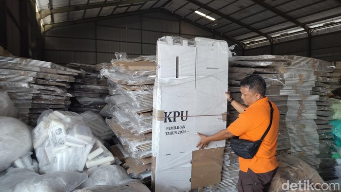 KPU Kabupaten Malang Terima Logistik Pilkada 2024