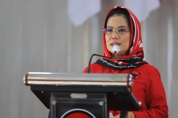 Besok, PDIP Kumpulkan Jagoan Risma-Gus Hans Bahas Skema Resik-Resik Jatim