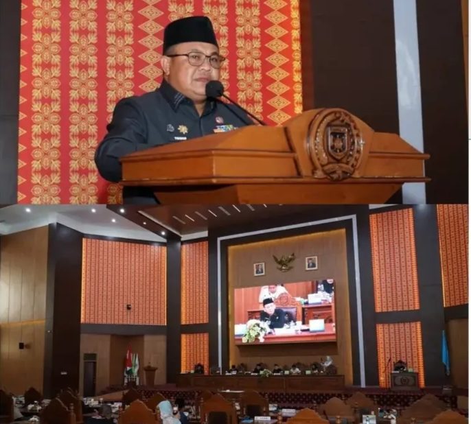 Pj Wali Kota Lubuklinggau Teken Nota Kesepakatan RAPBD 2025 di Rapat Paripurna DPRD
