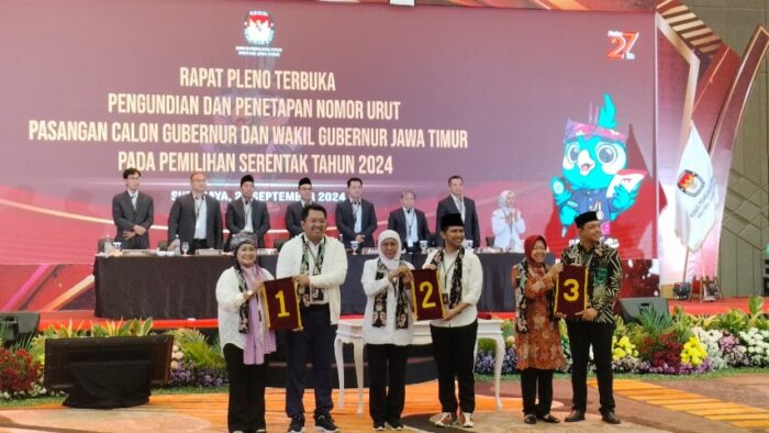 Rapat Pleno Terbuka, KPU Jatim Telah Tetapkan Nomor Urut Pasangan Cagub-Cawagub Jatim 2024