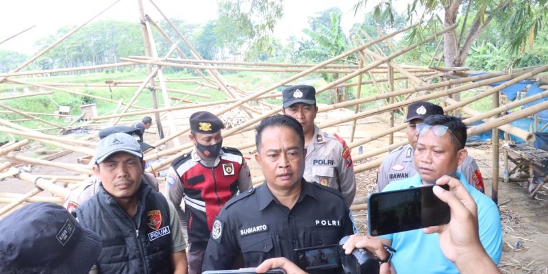 Polres Lumajang Gerebek Arena Sabung Ayam di Dawuhan Lor