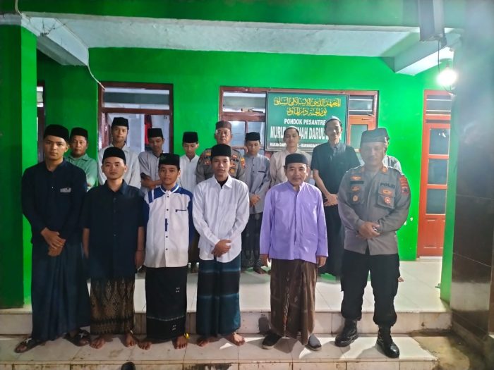 Jaga Kamtibmas yang Kondusif Jajaran Polres Pekalongan Silaturahmi ke Para Ulama dan Tokoh Agama