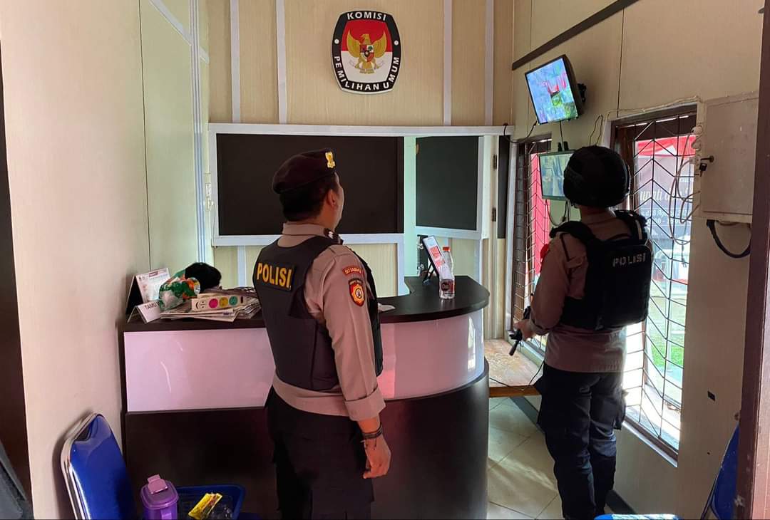 Tingkatkan Keamanan Jelang Pilkada 2024, Polres Pulang Pisau Gelar Patroli Kantor KPU dan Bawaslu