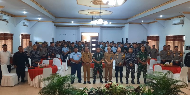 Brimob Kalteng Hadiri Coffee Morning Bersama TNI di Aula Mapolres Kobar