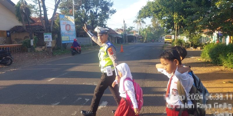 Optimalkan Kehadiran di Pagi Hari, Polres Pekalongan Berikan Pelayanan Secara Maksimal Kepada Masyarakat