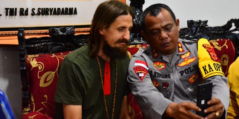 Pendekatan Soft Approach oleh Pemerintah Republik Indonesia berhasil, Pilot Philip akhirnya dibebaskan