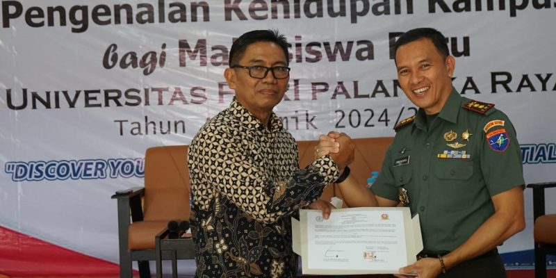 Menjadi Narasumber, Dandim 1016/Plk Berikan Materi Bela Negara kepada Mahasiswa Baru Universitas PGRI Palangka Raya