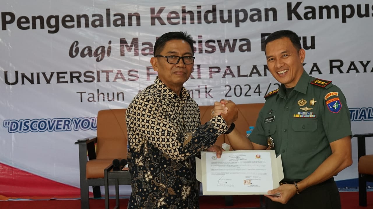 Menjadi Narasumber, Dandim 1016/Plk Berikan Materi Bela Negara kepada Mahasiswa Baru Universitas PGRI Palangka Raya