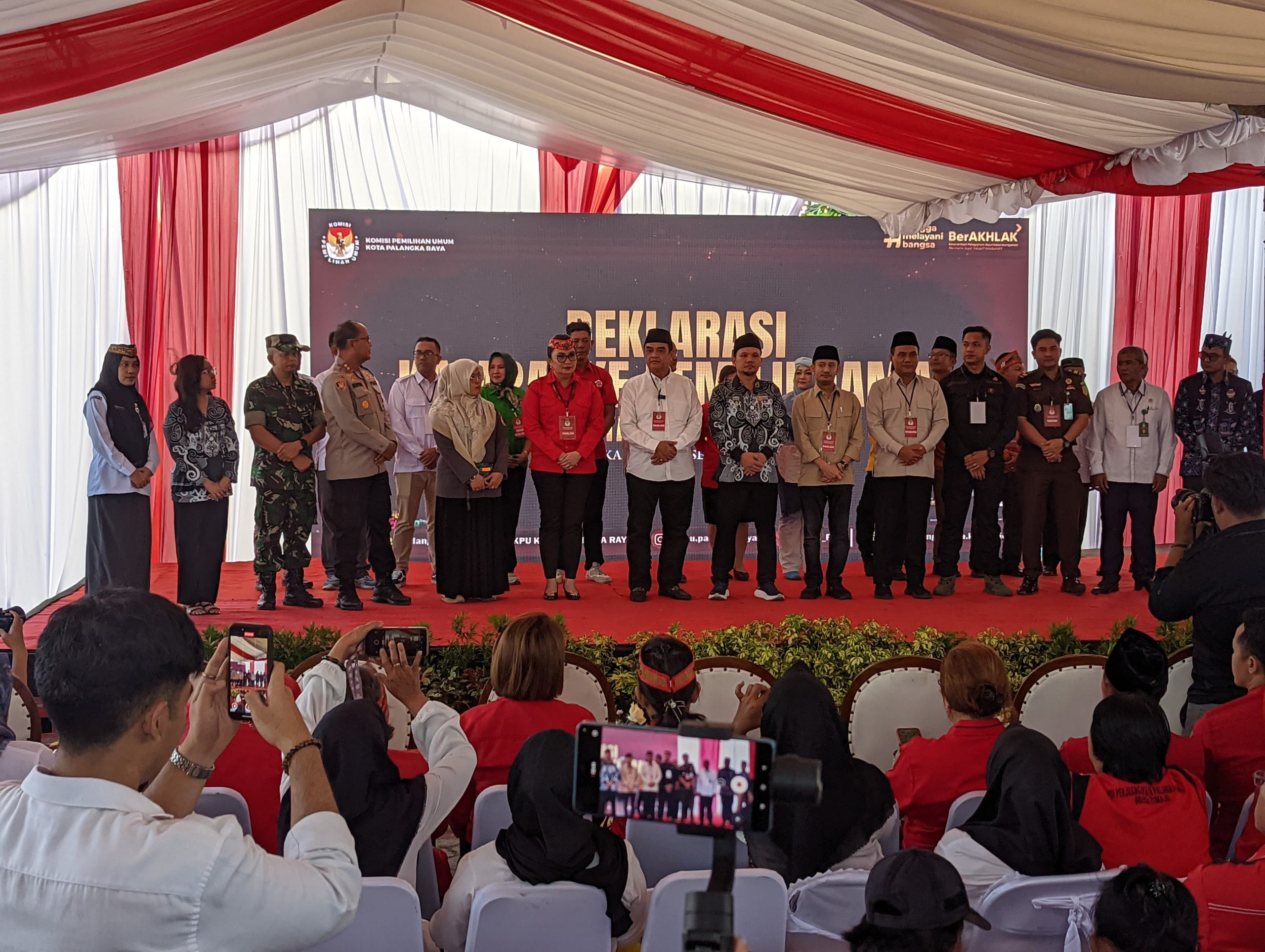 Wakapolresta Palangka Raya Hadiri Deklarasi Damai Pilkada Serentak