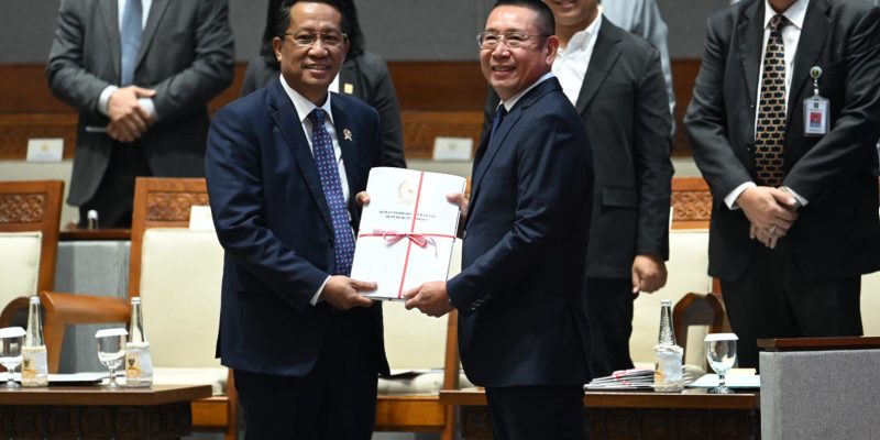 Paripurna DPR RI Sahkan Perubahan ke Tiga RUU Paten