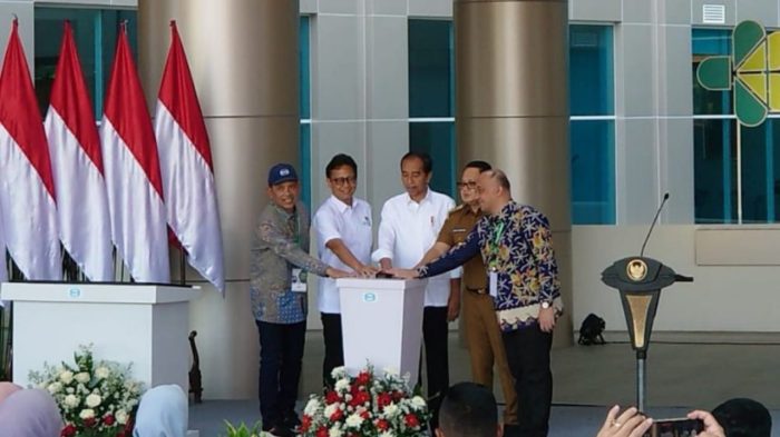 Resmikan RS Kemenkes Surabaya, Jokowi : Penyebab Kematian Tertinggi di Indonesia karena Stroke, Jantung dan Kanker