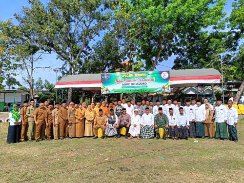 Keluarga Besar SMP Negeri 1 Rejoso Peringati Hari Santri Nasional 2024