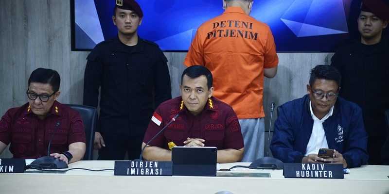 Imigrasi Berhasil Tangkap Buronan Internasional Asal China