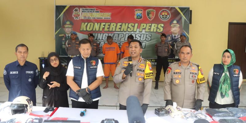 Polresta Sidoarjo Amankan 2 Pria yang Pamer Senpi Rakitan di Medsos