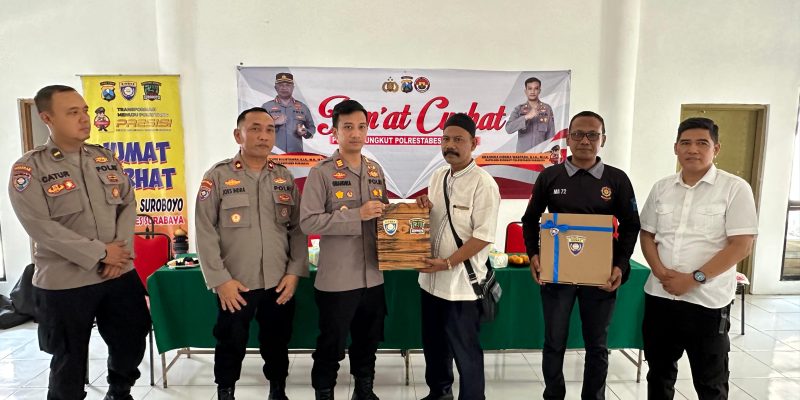 Polrestabes Surabaya Gelar Jum’at Curhat dan Bansos: Upaya Dukung Nusantara Cooling System Jelang Pilkada 2024