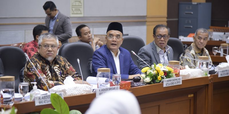 Komisi VIII Tenekankan Penguatan Kelembagaan di Baznas dan BWI