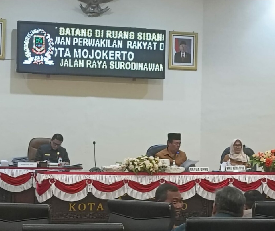 DPRD Kota Mojokerto Rapat Dengar Pendapat (RDP) dengan DPUPR Perakim Terkait Masalah Sarpras Gedung Dewan