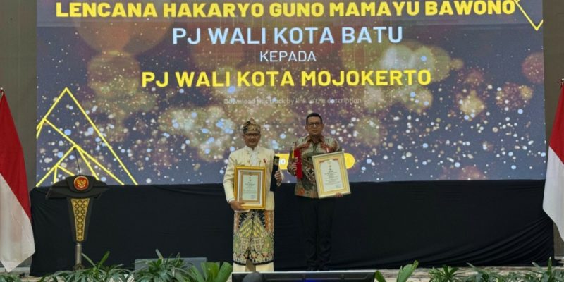 Perkuat Sinergi dengan Pemkot Batu, Pj Wali Kota Terima Tanda Jasa Hakaryo Guno Mamayu Bawono