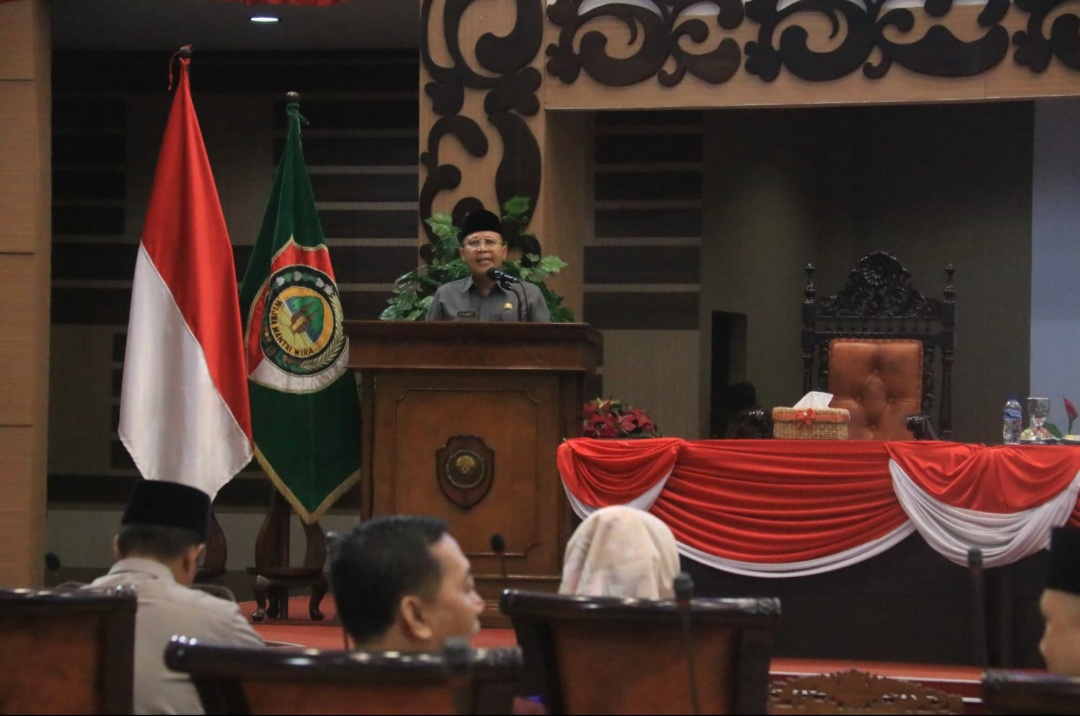 PJs Bupati Mojokerto Jawab Pandum Fraksi-fraksi Terhadap Raperda APBD 2025