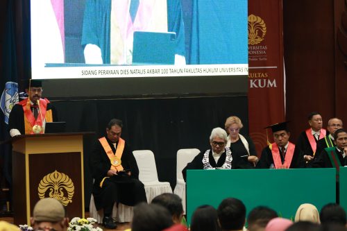 Kebijakan Penegakan Hukum Pidana Menuju Indonesia Emas Pada Dies Natalis FHUI KE-100 Tahun