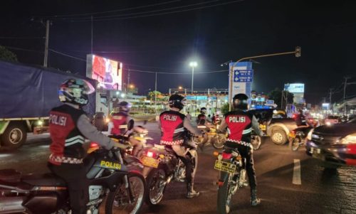Polresta Banyuwangi Gelar Patroli Skala Besar Jaga Kondusifitas Pilkada 2024