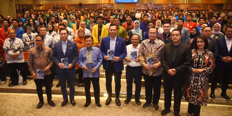Luncurkan Buku, Dede Yusuf: Kita Harus Miliki Ideologi yang Sama dalam Pembangunan SDM