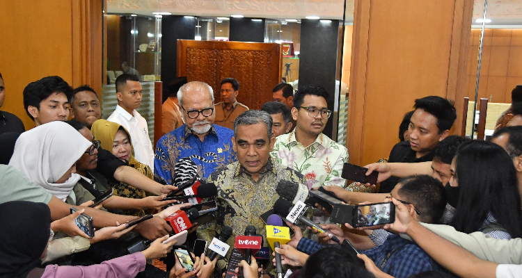 Ketua MPR Ahmad Muzani Pimpin Ragab Bahas Alat Kelengkapan MPR Dan Persiapan Pelantikan Presiden dan Wakil Presiden