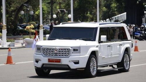 Kementerian Pertahanan Order 4.600 Kendaraan “Maung” Produk Dalam Negeri PT. Pindad
