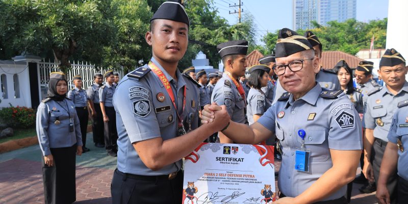 Lapas Pemasyarakatan (Lapas) IIB Pasuruan, Mendapatkan Penghargaan Kempo Oleh Kakanwil Kemenkumham Jatim