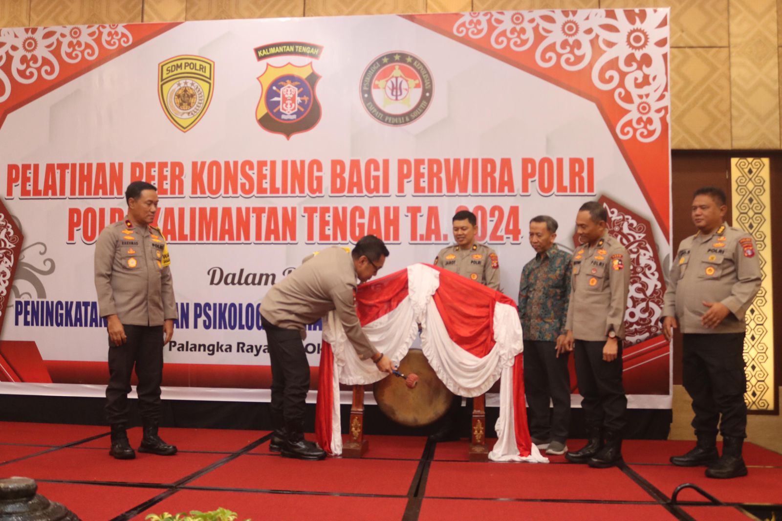 Buka Peningkatan Kompetensi Peer Konseling dari SSDM Polri, Ini Yang Disampaikan Kapolda Kalteng